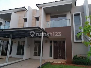 Disewakan Rumah Golf Island Pik