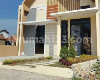 rumah dekat tol soroja pinggir jalan raya