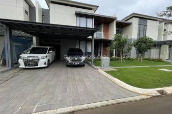 Rumah Mewah Dan Nyaman di Cluster Emelly Summarecon Bandung