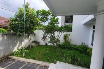 Sayap Setrasari Rumah Disewakan