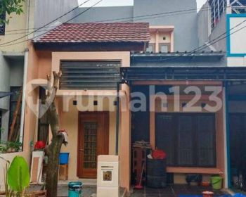 Rumah Bagus Di Cluster Celesta, Graha Raya Bintaro Jaya
