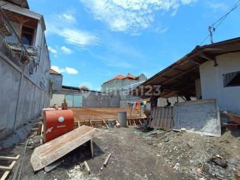 B 84 Gudang baru di Himalaya