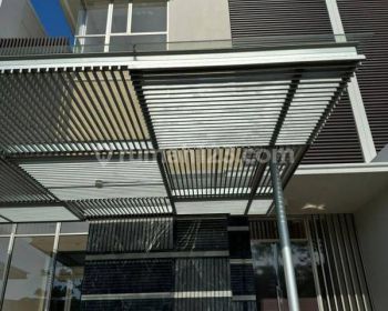 Rumah Golf Island 10x25 Pik Chopin View Golf 3lantai Mewah Bagus