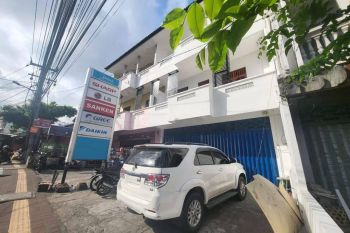 Ruko 3 Lantai Dekat dengan pusat keramaian di Jalan Utama Waturenggong Denpasar