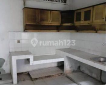 Gudang Daerah Industri Pinggir Jalan Narogong Cileungsi