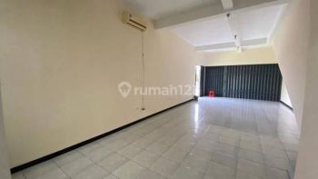 Ruko Dijual Sangat Terawat Dan Siap Pakai di Taman Kopo Indah