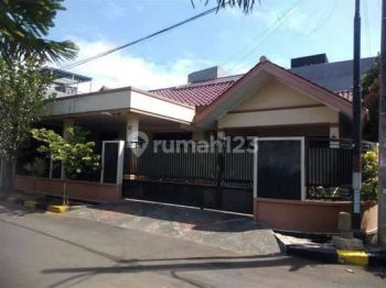 Rumah Hook Murah di Duta Harapan Dekat Summarecon Bekasi
