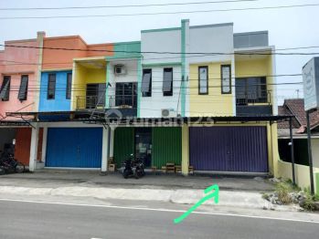 Disewakan Ruko 2 Lantai, Strategis, Dekat Pasar Stan, Sleman, Yogyakarta