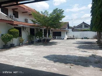 Dijual Bangunan Kantor Dekat Ke Bandara Adi Sucipto