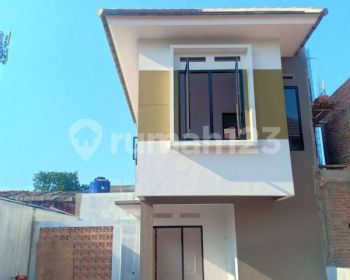 Rumah Cluster 2lt di Jatiasih dkt komplek pemda