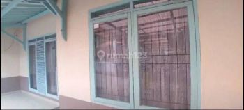 Rumah cocok untuk kantor dan tinggal Gegerkalong bandung