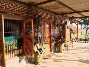 VILLA CANTIK LUAS MURAH DI TANJUNGSARI SUMEDANG JAWA BARAT