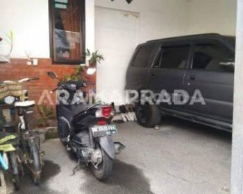 Jual Rumah Hadap Utara Area Perumahan 2 Lantai 3 Kamar Jalan Raya Tuka Dalung