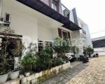 thumbnail-rumah-2-lantai-bagus-semi-furnished-sertifikat-hak-milik-di-jagakarsa-jakarta-2