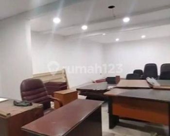 Di jual Ruko di Ruko pluit selatan 280 m 2 lantai area ramai lokasi dekat toll