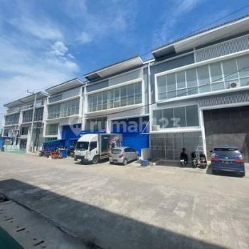 Gudang Industri Bizhub 52 di Kariangau Balikpapan