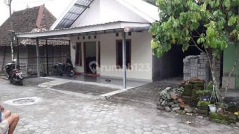 Siap Huni Lokasi Strategis Hargs Bersahabat Di Purwomartani