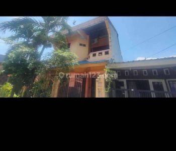 Rent Rumah: Rumah 2 lantai