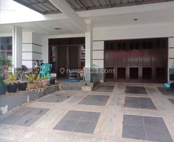 Rumah Siap Huni Dalam Komplek di Pondok Kelapa, Duren Sawit Lokasi Strategis,