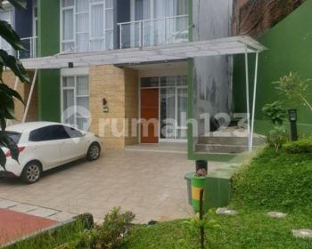 Dijual Rumah Hook Murah Strategis Cluster Azzura Park Depok