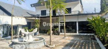 Rumah Luas Cocok Untuk Bisnis Daerah Gatot Subroto