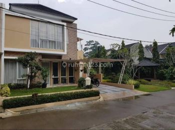 Rumah Asri modern hadap gunung