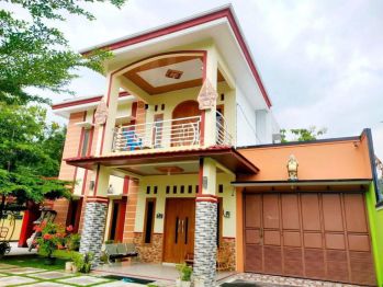 Rumah Villa Mewah Furnish 2lantai Nguter Sukoharjo