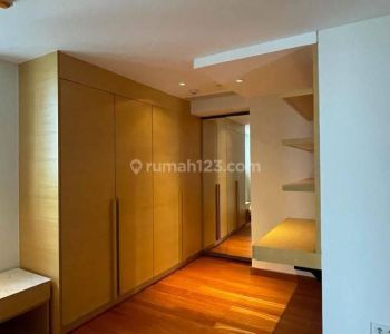 Dijual Apartement Casa Domaine 2 BR Furnished Contact +62 81977403529