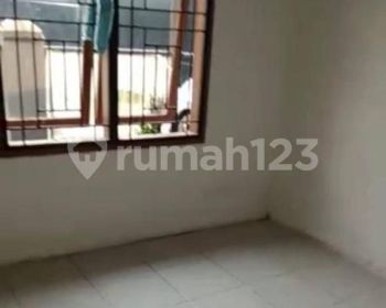 Disewakan Rumah Hook Siap Huni Taman Kopo Indah 1