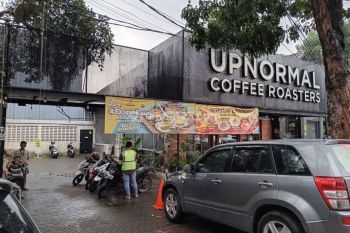Ruang Usaha Mainroad Cihampelas Bandung