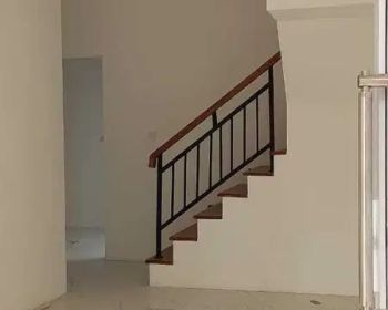 Rumah Minimalist dan Siap Huni di Cluster Jombang Ciputat