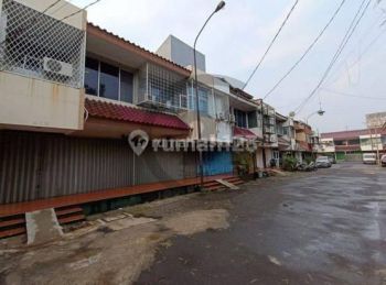 Dijual Ruko Gandeng Siap Pakai Taman Kebon Jeruk