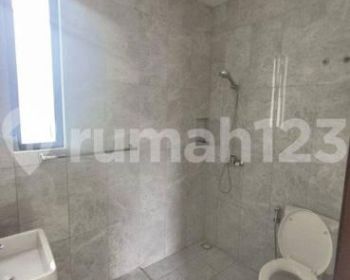 Rent Rumah: Disewa rumah baru