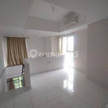 Apartemen Casa De Parco Bagus Semi Furnished tipe loft