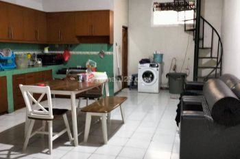 Disewakan Ruko Strategis di Taman Holis Indah Bandung