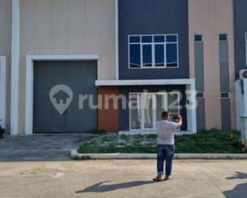 Dijual Gudang Laksana Bussines Park Teluk Naga Tangerang.