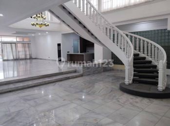 Rumah 2 Lantai Bagus Mewah Unfurnished Pondok Indah