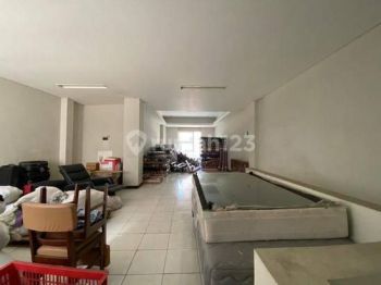 Ruko Dijual Area Tengah Kota Bandung 2.5 Lantai