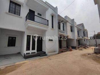 Rumah Siap Huni  di Pancoran Mas DepokDekat DTC Mall dan Selangkah Ke TOL Desari