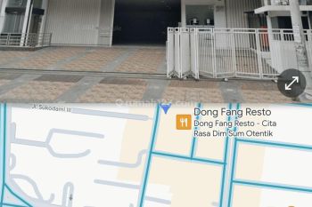 Bangunan Komersil Raya Manyar Kertoarjo