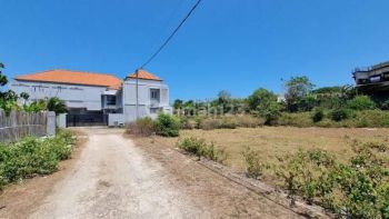 Tanah:1000 M2(10 are ) super langka siap Bangun Di jln pura masuka Ungasan Bali