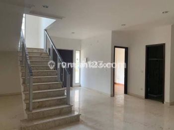 Dijual Rumah Pik Golf Island Cluster Violin Uk12x15 M2 At Jakarta Utara