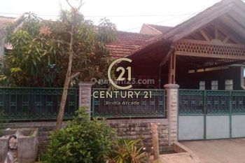 Rumah Siap Huni Di Komplek Dekat Stasiun Sudimara Dan UPJ Bintaro