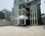 thumbnail-for-sale-at-menteng-luxury-building-open-space-1