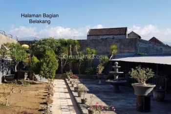 Ruko &amp; Rumah di jalan utama Singaraja Bali