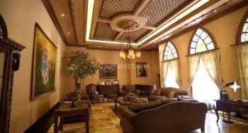 Dijual Rumah Megah Dengan Furnished Mewah di Ciumbuleuit Bandung
