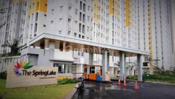 Apartemen Summarecon Bekasi - Springlake Semi Furnished Bagus