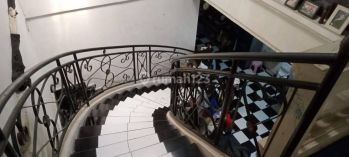 Rumah 2 Lantai Bagus Strategis di Sayap Ahmad Yani Bandung Kota