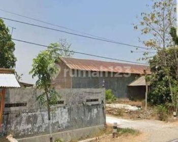 Gudang Bekas Tani Siap Pakai Perbatasan Tuban Bojonegoro