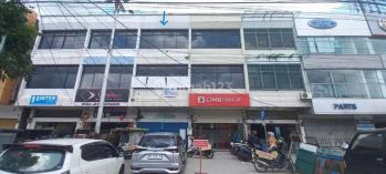 Ruko 3 Lantai Disewakan di Jl. Riau Pekanbaru